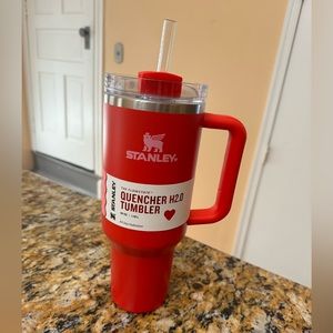 NWT Stanley Valentines 40oz Tumbler *Target Red*